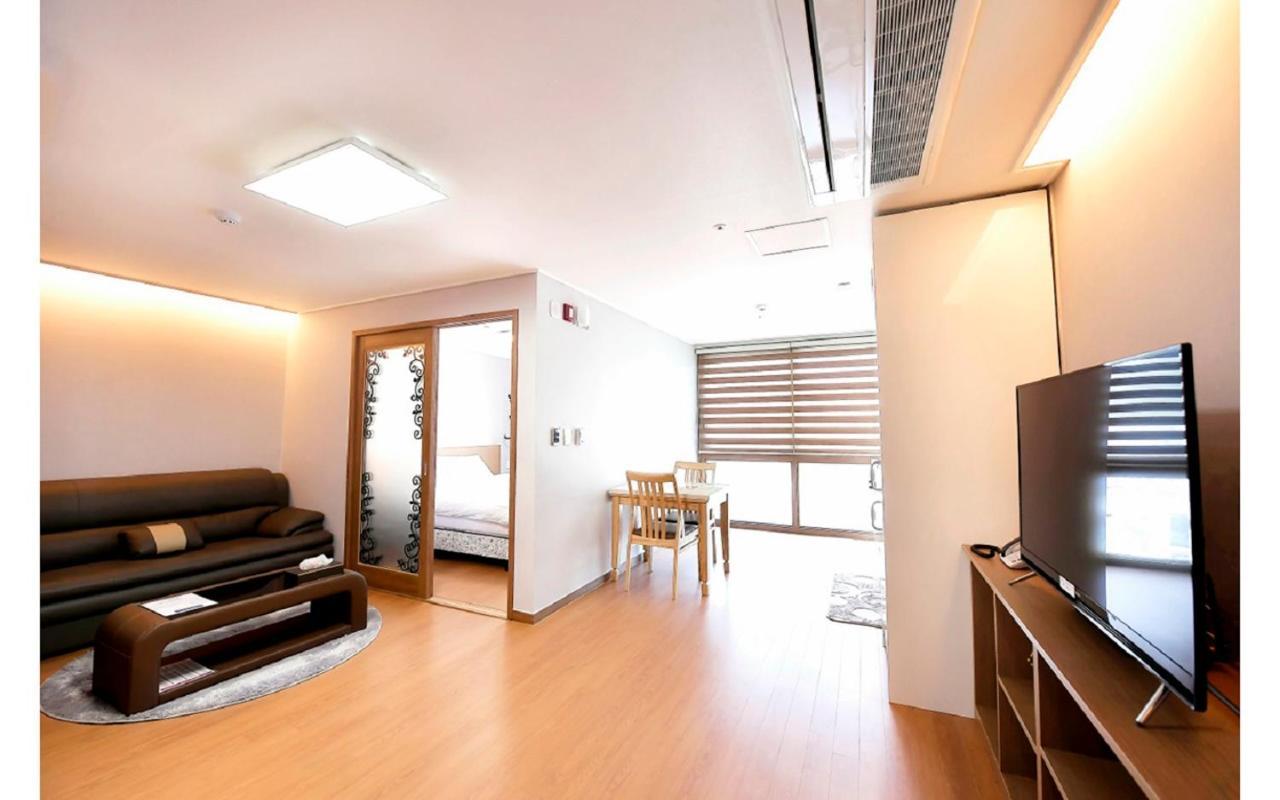 Residence Hotel K Okpo Geoje Zewnętrze zdjęcie